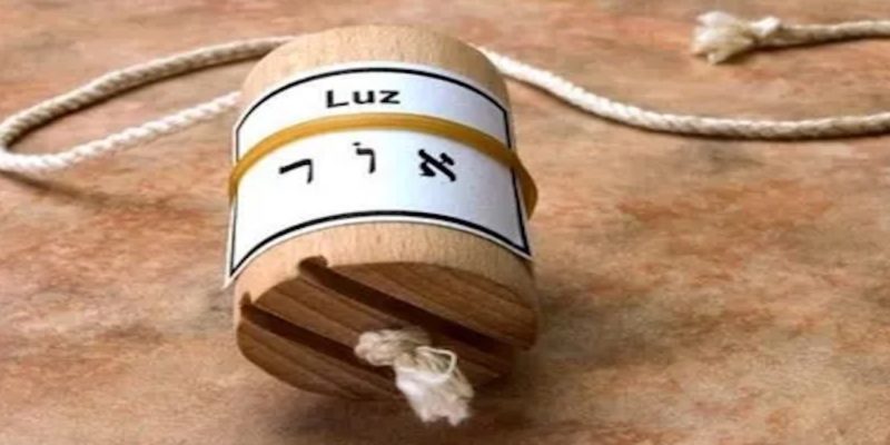 Péndulo Hebreo en madera con tarjeta y liga, 2 ranuras